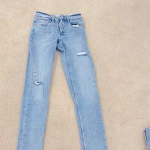 Mid rise Zara jeans